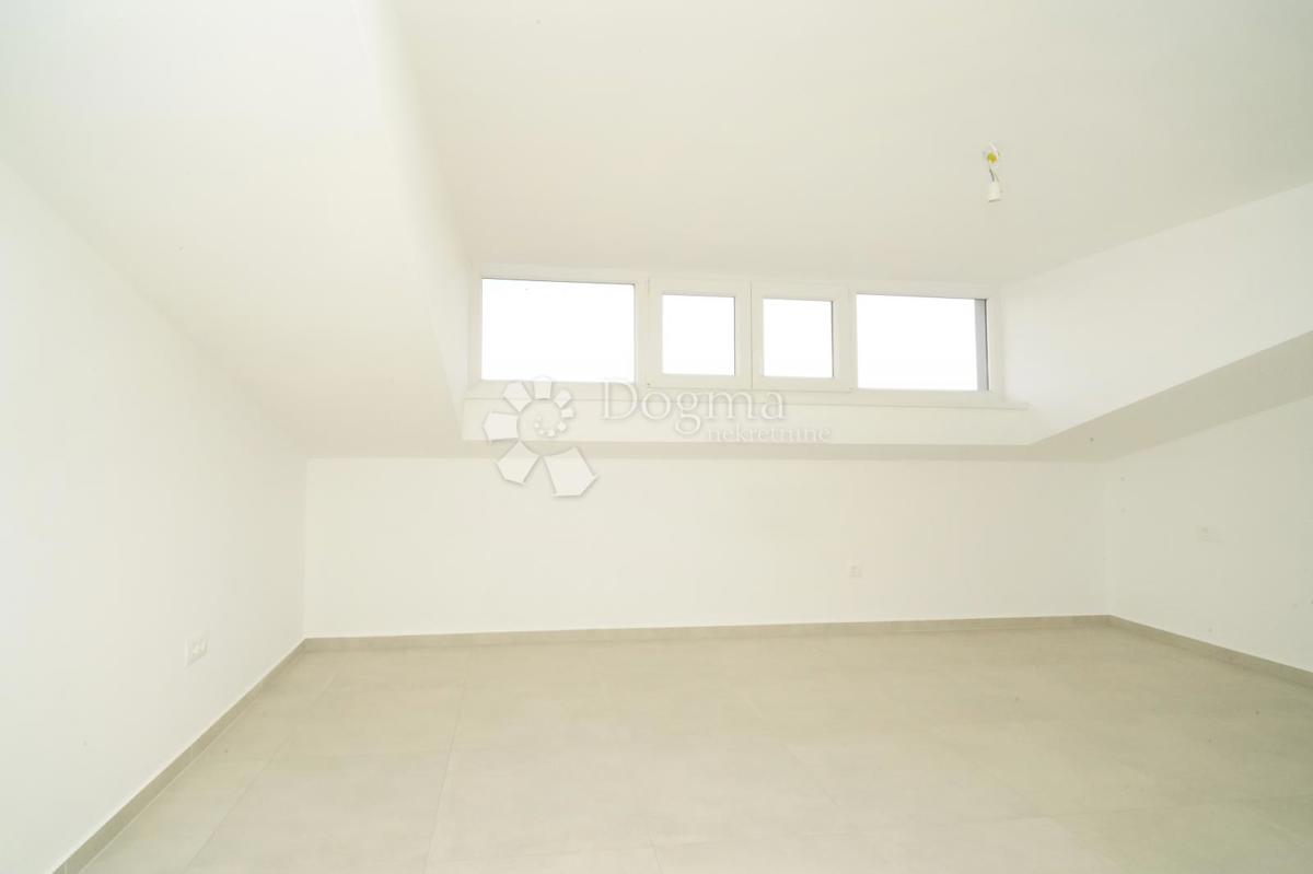 Stanovanje Poreč, 76m2