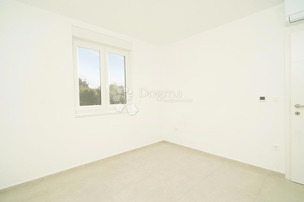 Stanovanje Poreč, 76m2