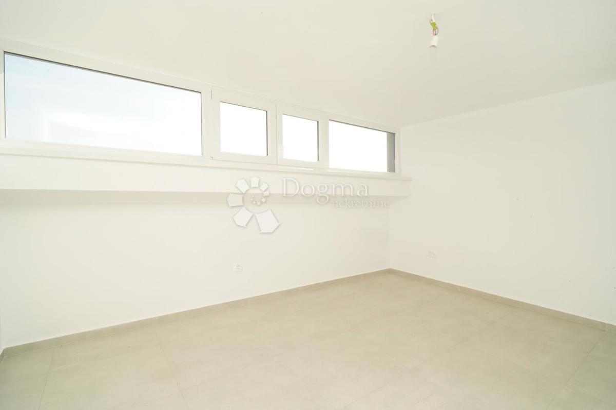 Stanovanje Poreč, 76m2