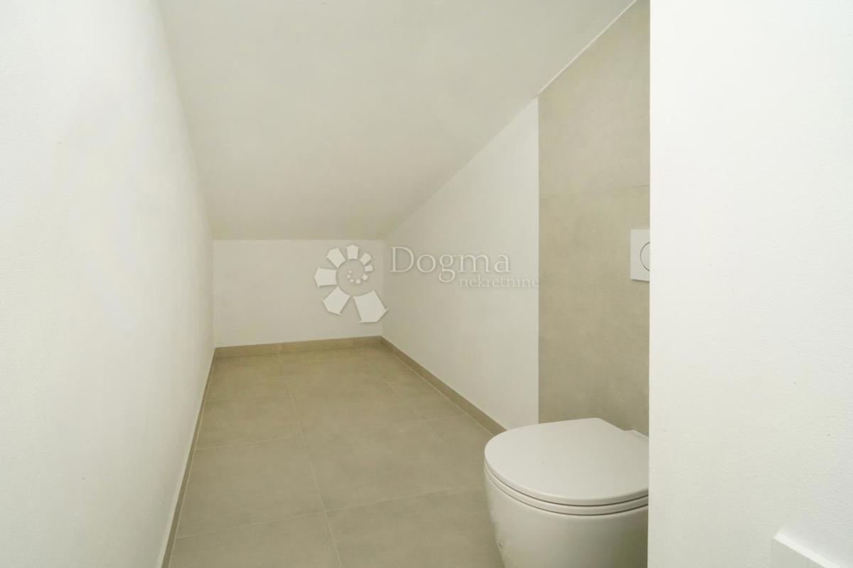 Stanovanje Poreč, 76m2