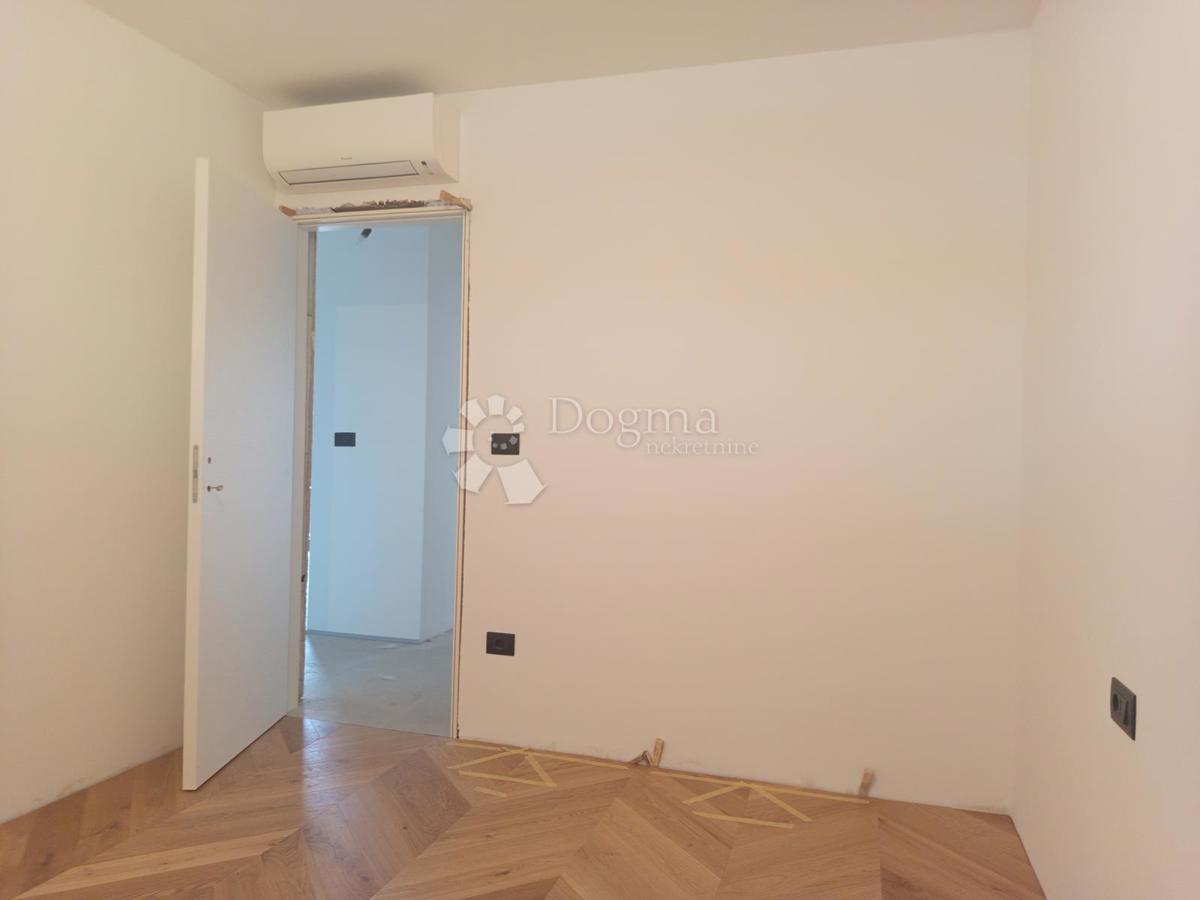 Stanovanje Valdebek, Pula, 57m2