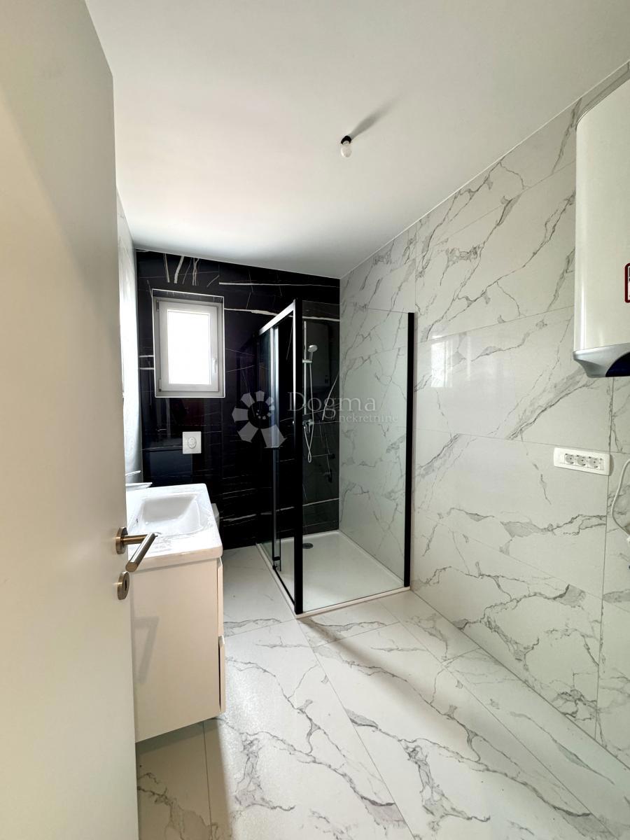 Stanovanje Novigrad, 78,08m2