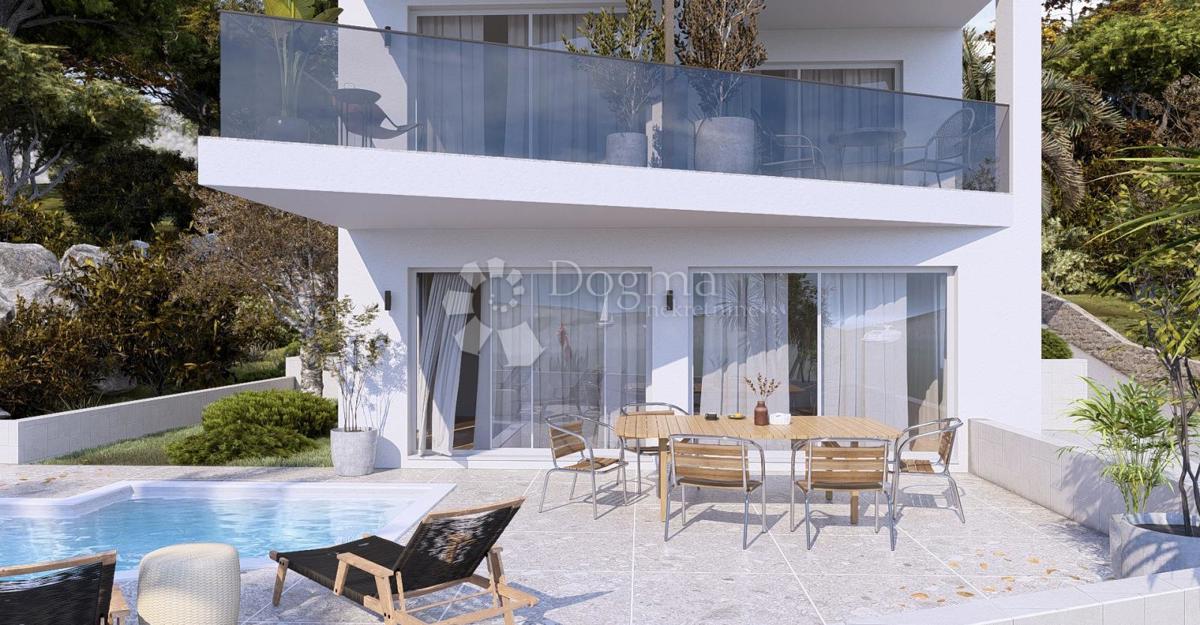 ČIOVO - PRVA VRSTA DO MORJA, VRHUNSKA LOKACIJA