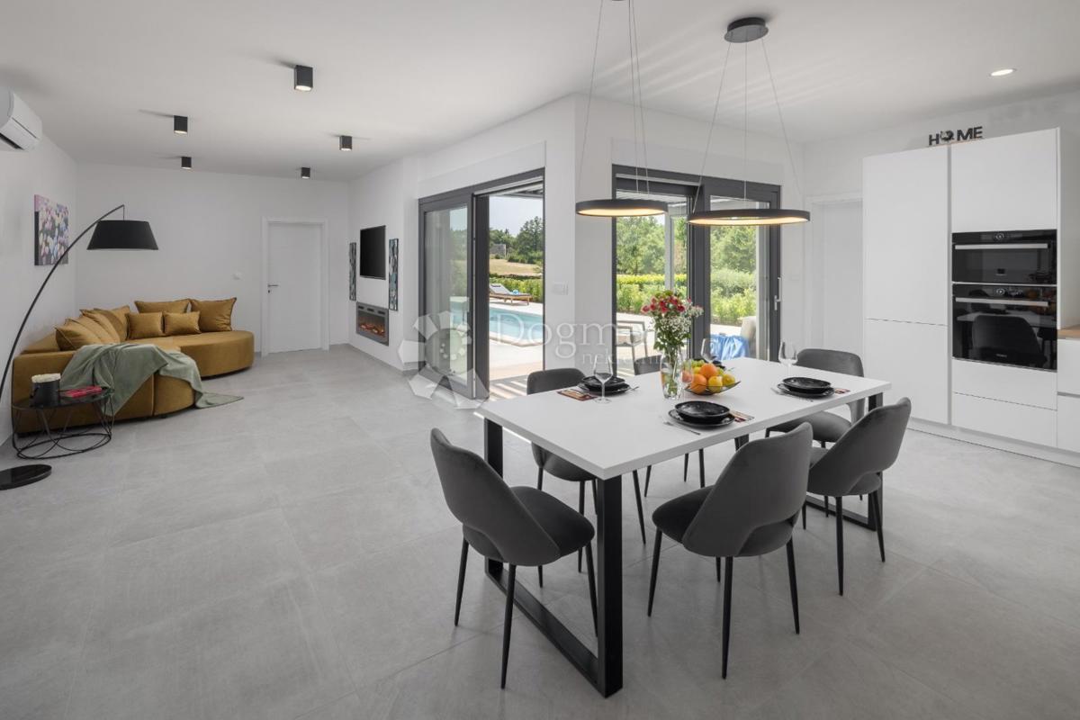 Hiša Sveti Petar u Šumi, Sveti Petar U Šumi, 156m2