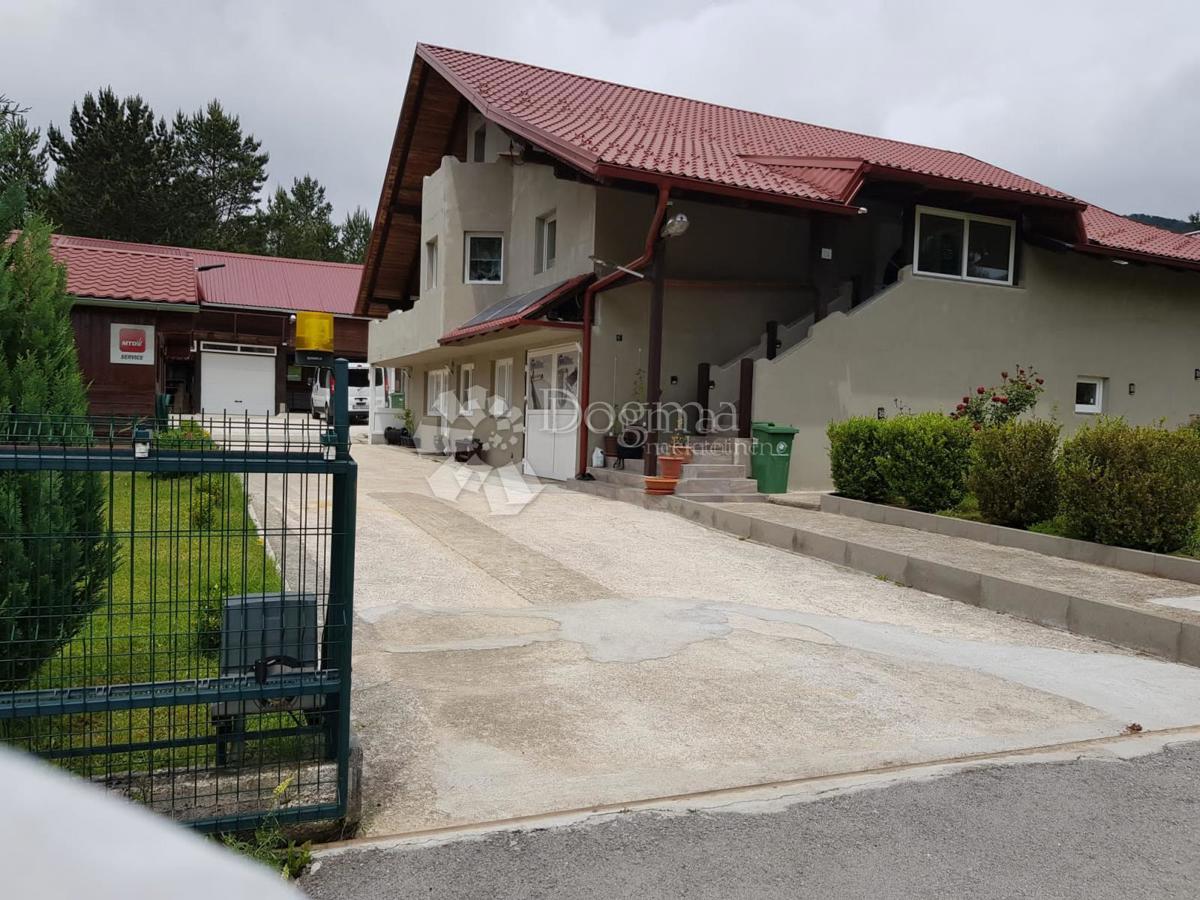 Hiša Korenica, Plitvička Jezera, 800m2