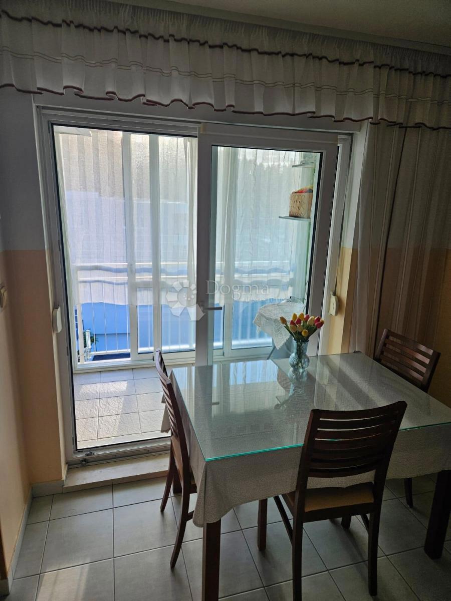 Stanovanje Makarska, 71m2