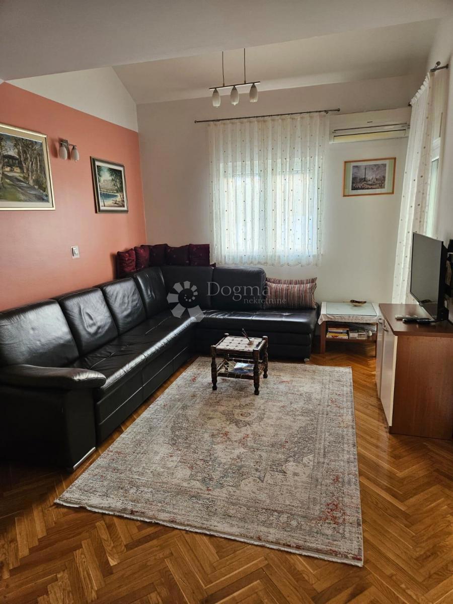 Stanovanje Makarska, 71m2