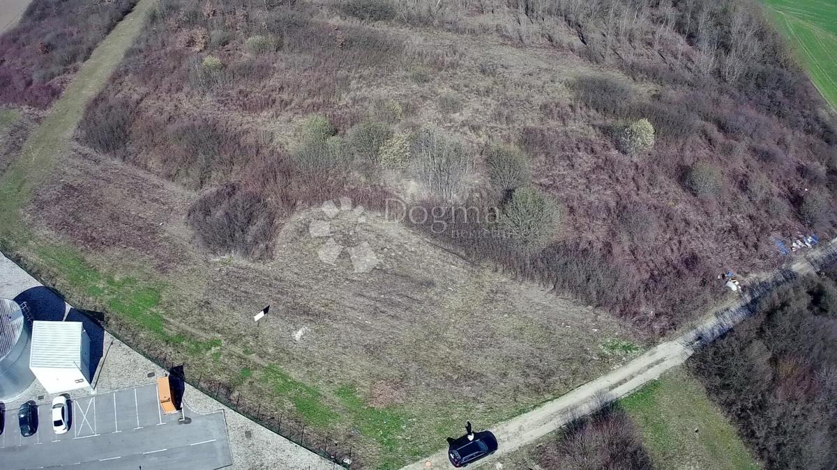 Zazidljivo zemljišče Centar, Zaprešić, 5.002m2