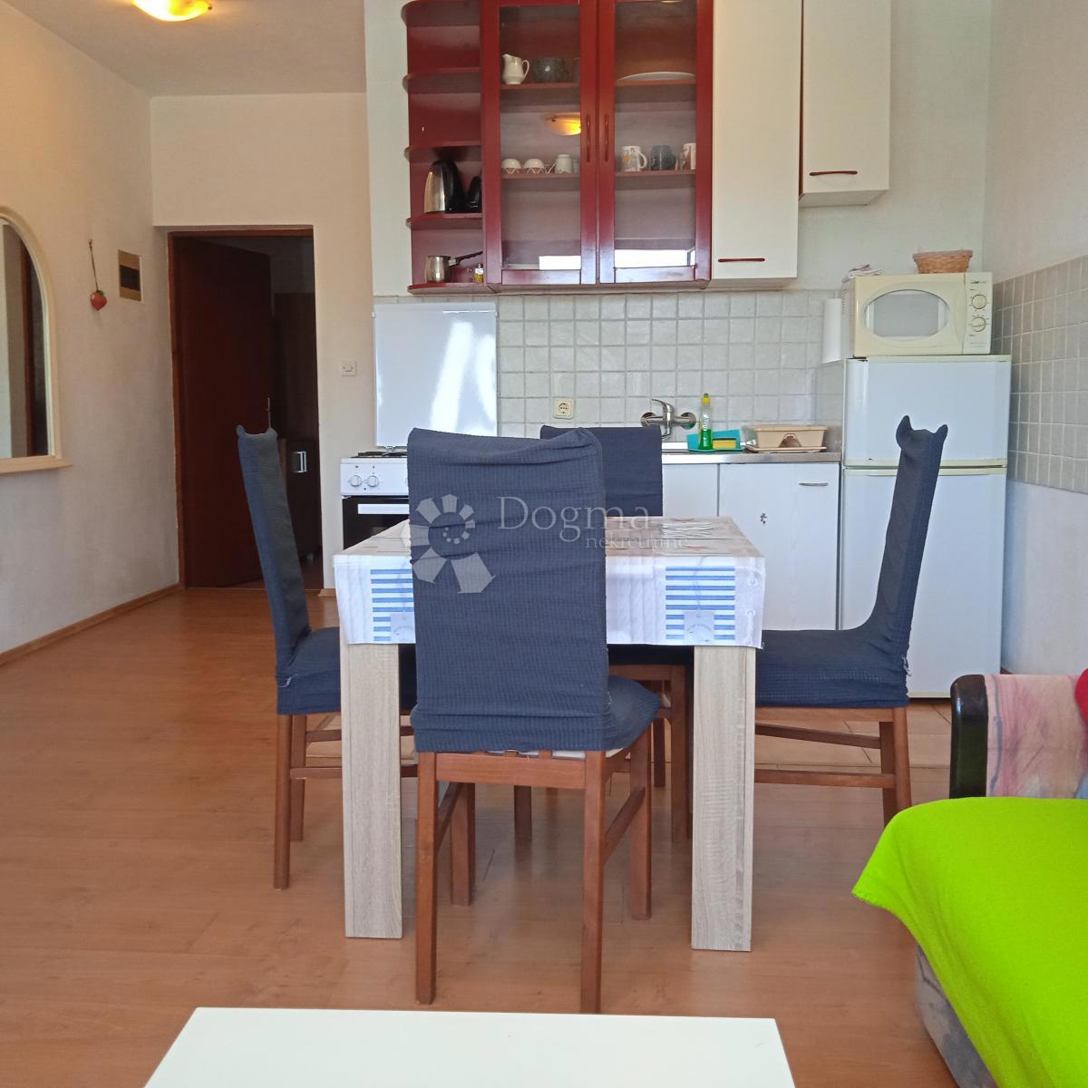 Hiša Ždrelac, Pašman, 405m2