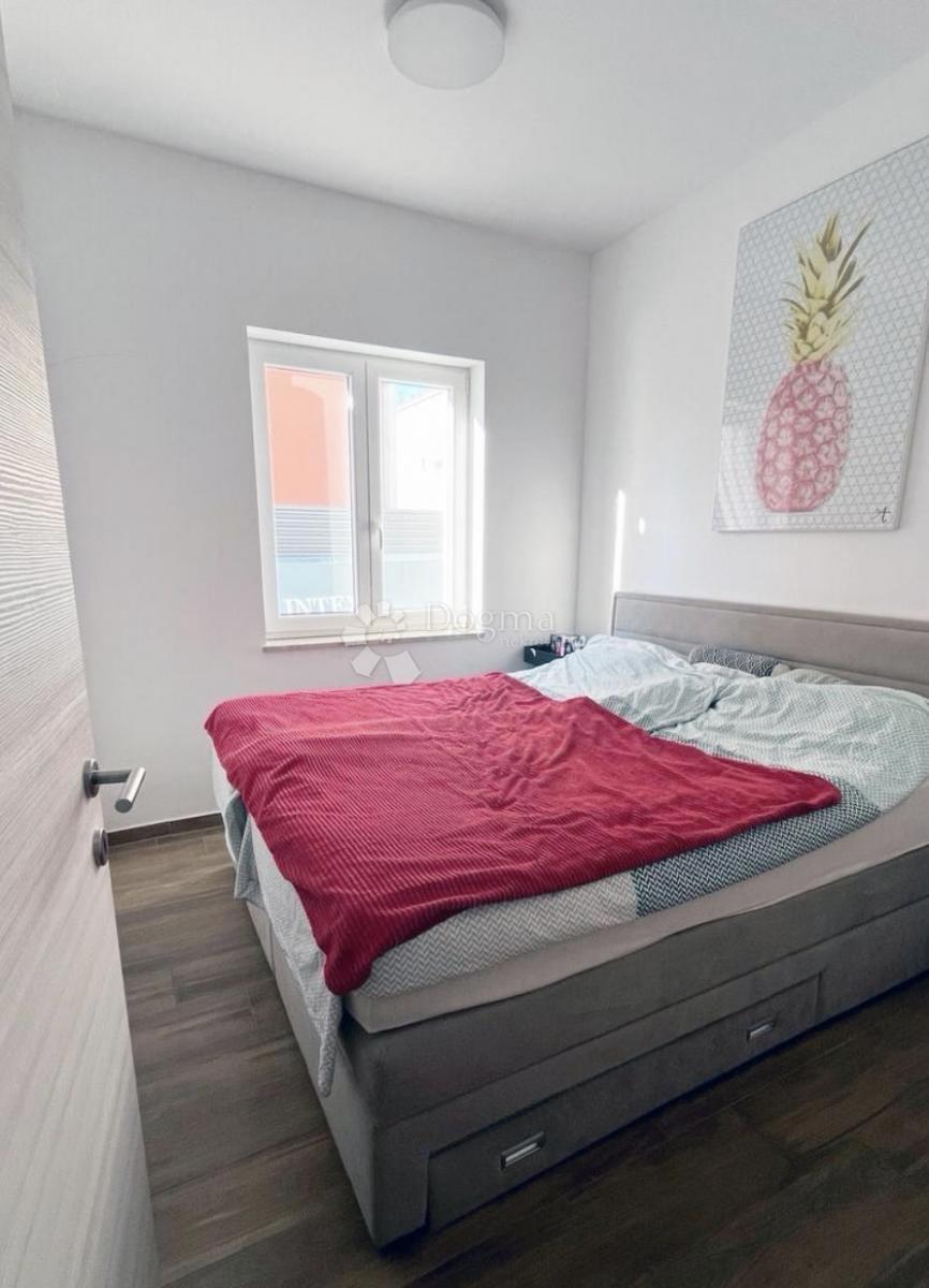 Apartma Malinska, Malinska-Dubašnica, 60,22m2