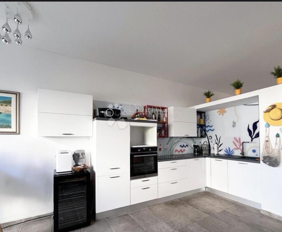 Apartma Malinska, Malinska-Dubašnica, 60,22m2