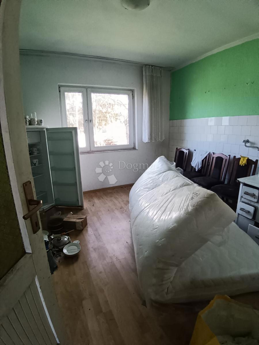 Hiša Zrinj Lukački, Lukač, 80m2