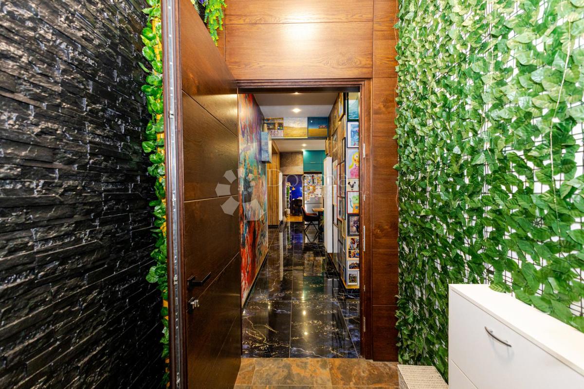 Stanovanje Centar, Varaždin, 99,78m2