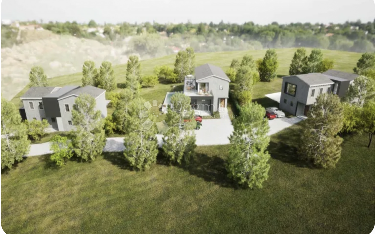 Zazidljivo zemljišče Oprtalj, 2.650m2