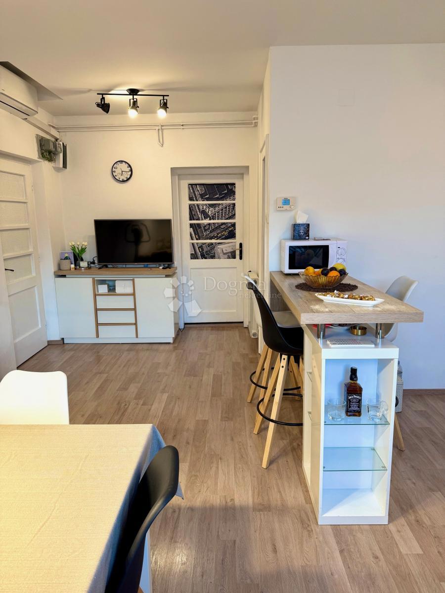 Stanovanje Donji grad, Donji Grad, 94m2