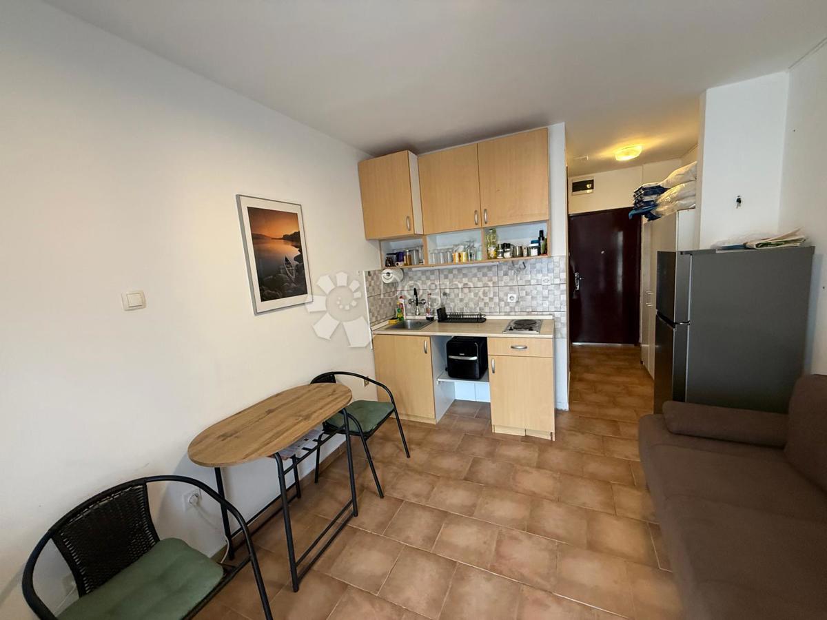 Apartma Karlobag, 22m2