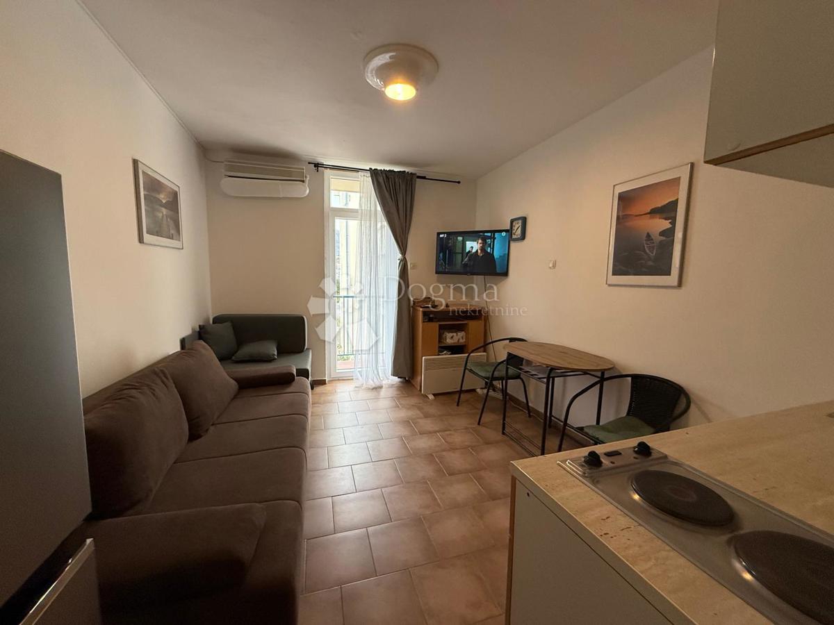 Apartma Karlobag, 22m2
