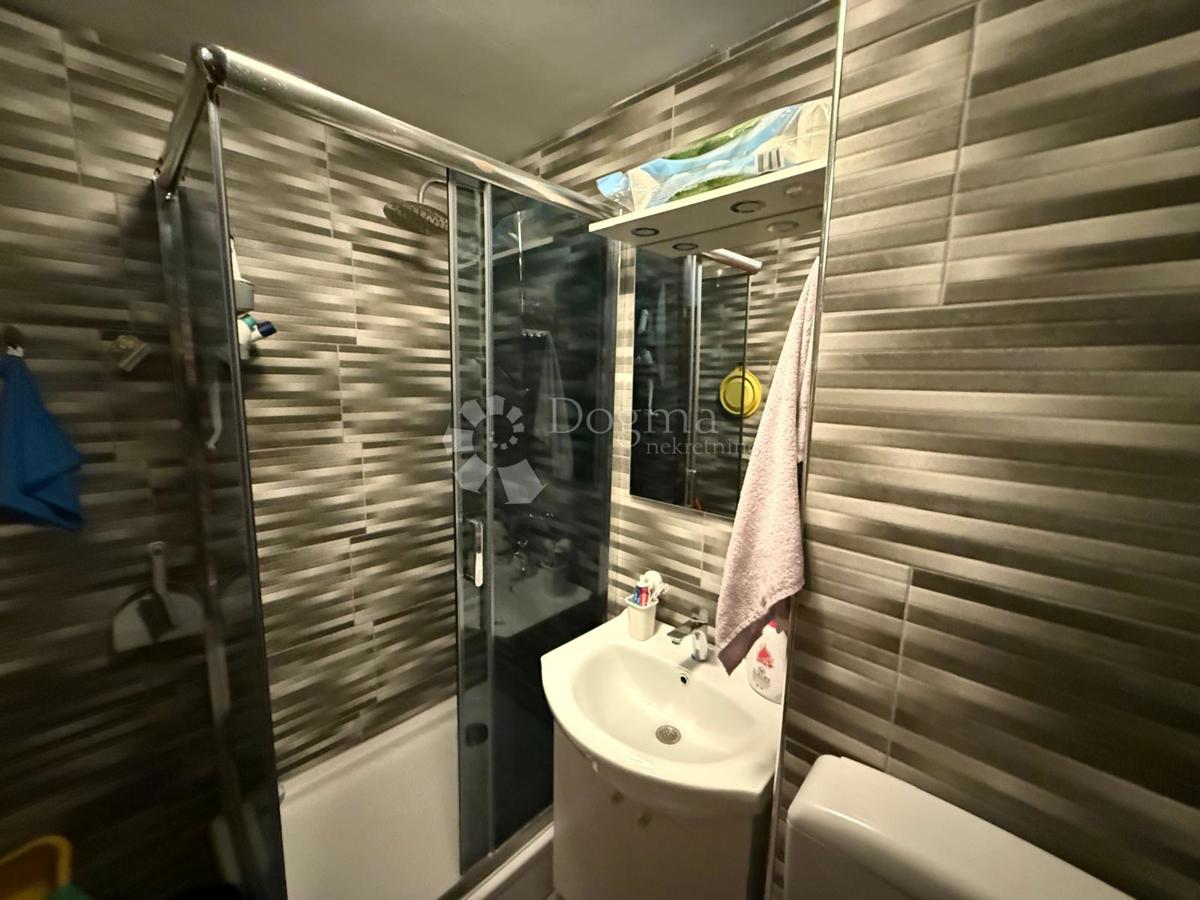 Apartma Karlobag, 22m2