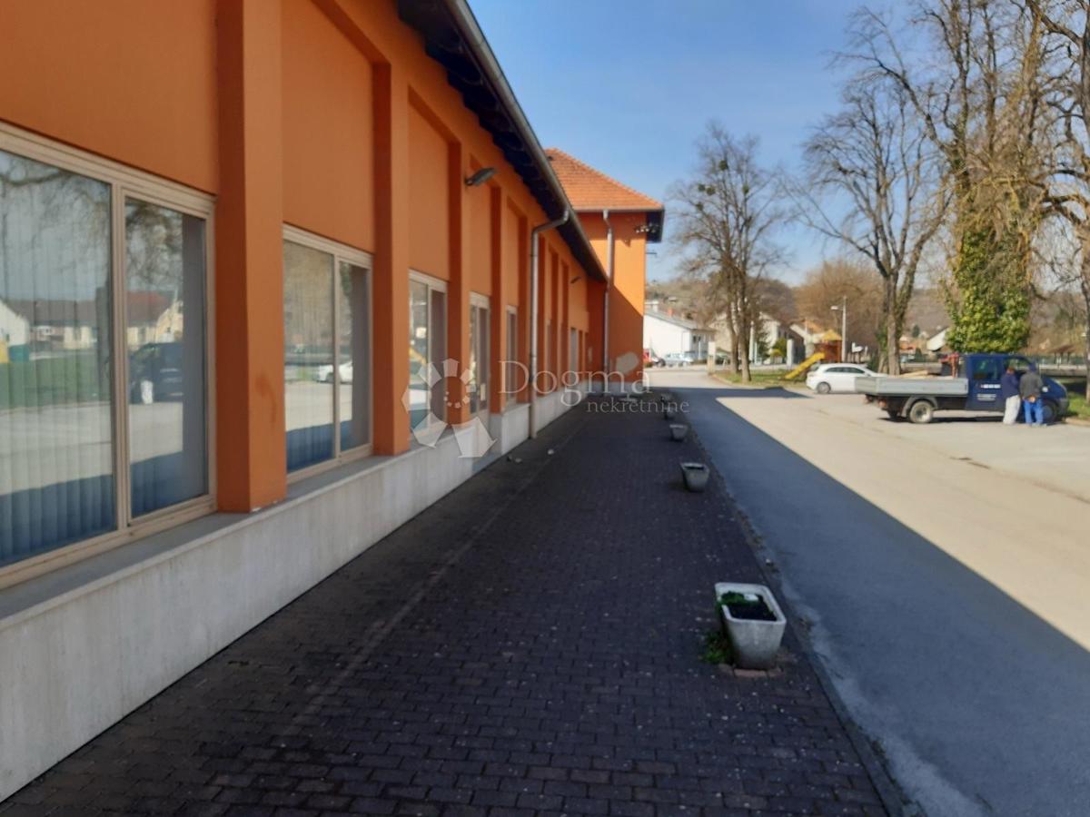 Poslovni prostor Sveti Križ Začretje, 1.143m2