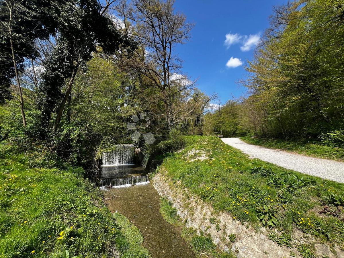 Zazidljivo zemljišče Črnomerec, 1.640m2