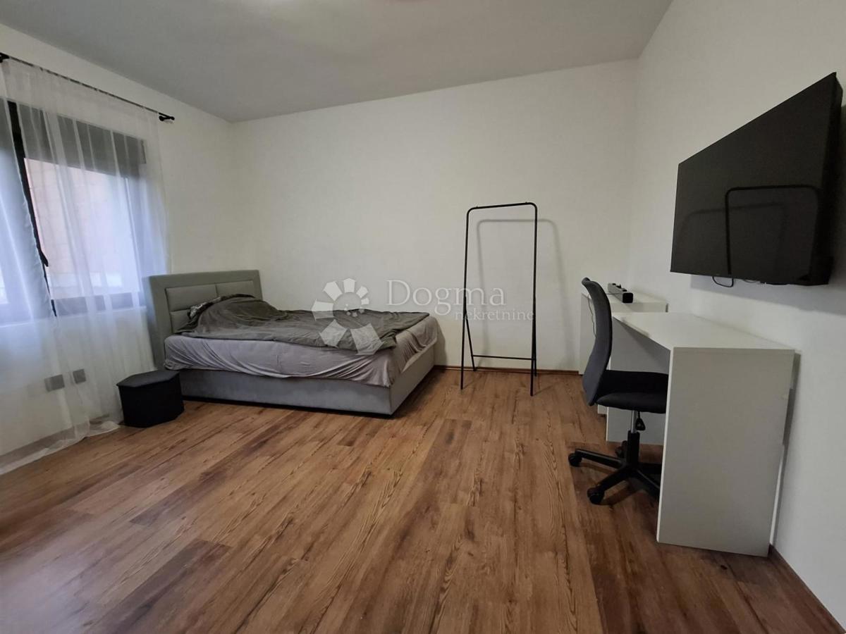 Hiša Đakovo, 190m2