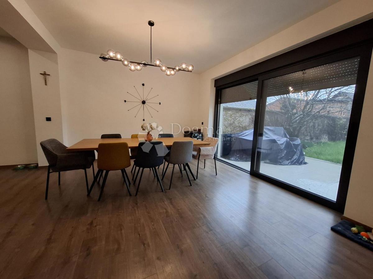 Hiša Đakovo, 190m2