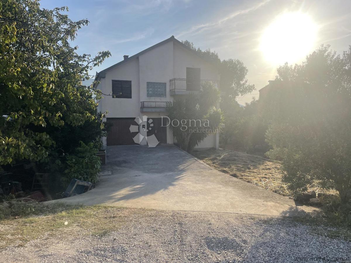 Hiša Komin, Ploče, 98m2