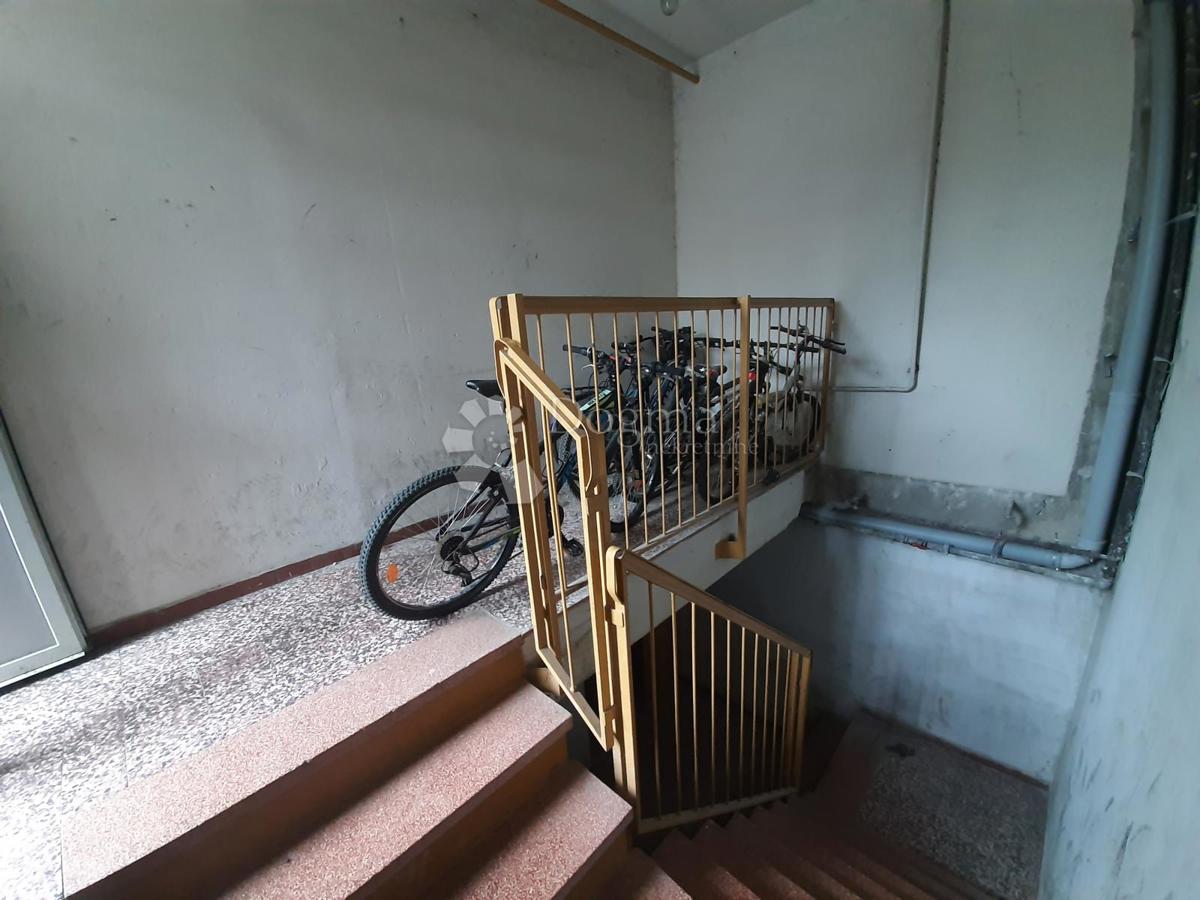 Stanovanje Prečko, Trešnjevka - Jug, 75m2