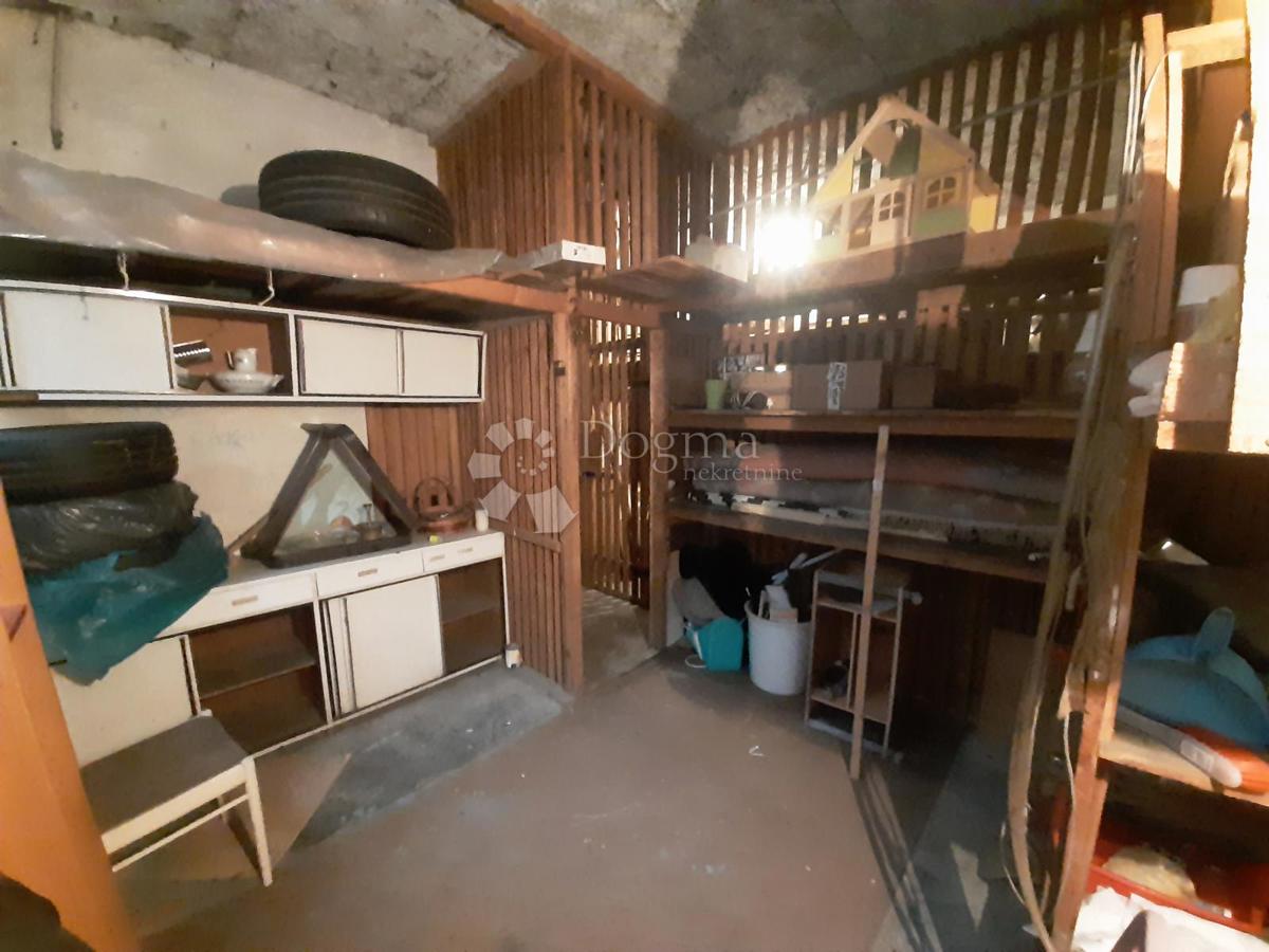 Stanovanje Prečko, Trešnjevka - Jug, 75m2