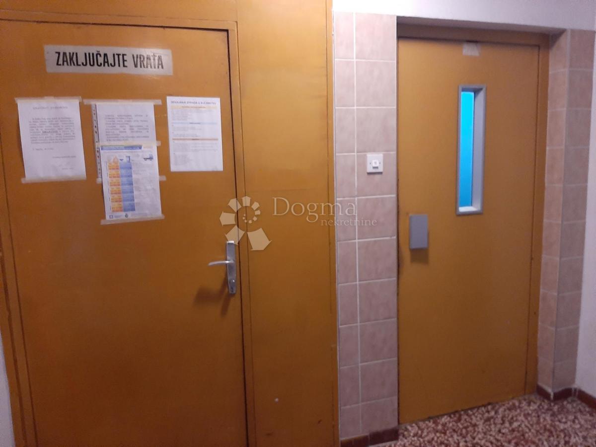 Stanovanje Prečko, Trešnjevka - Jug, 75m2