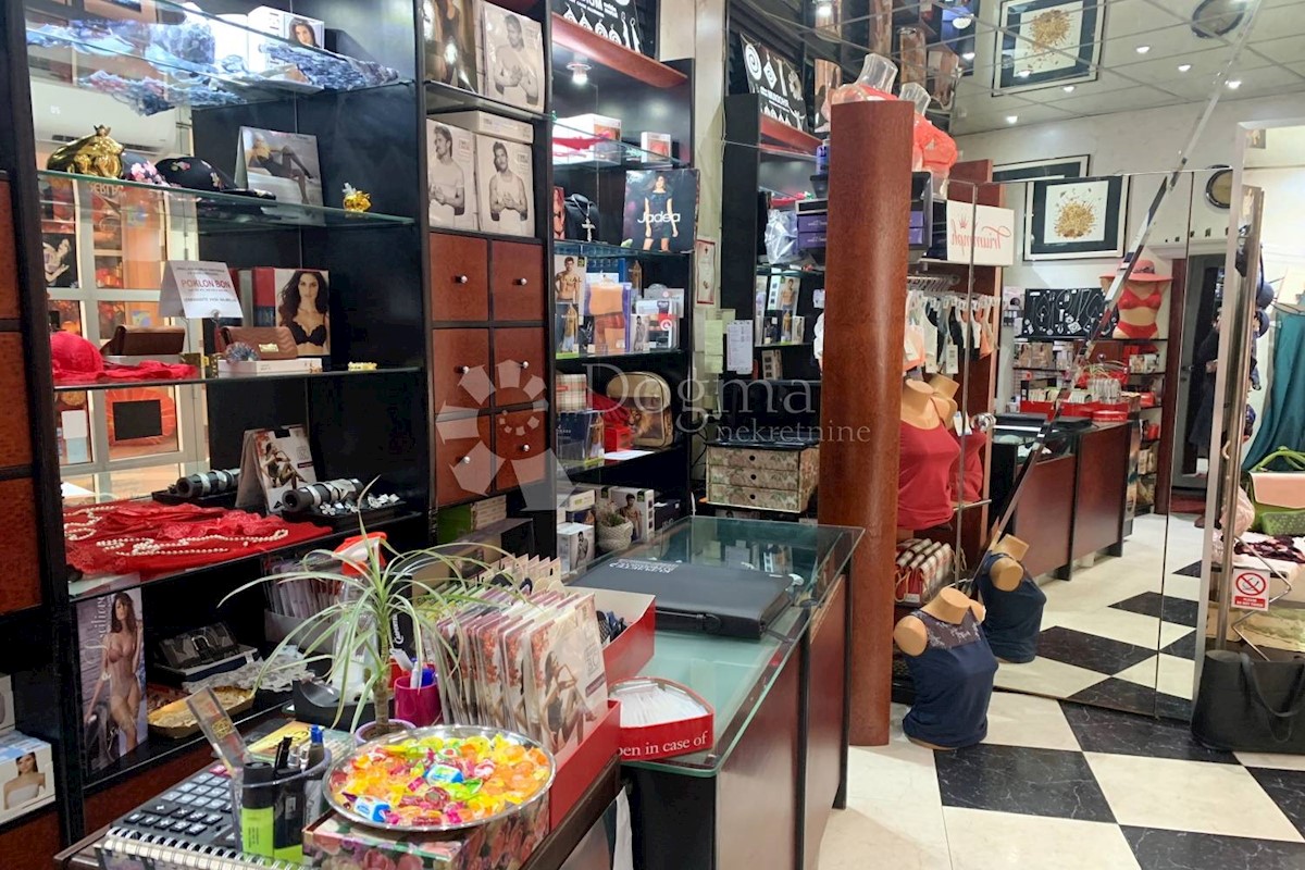 Poslovni prostor Poreč, 18m2