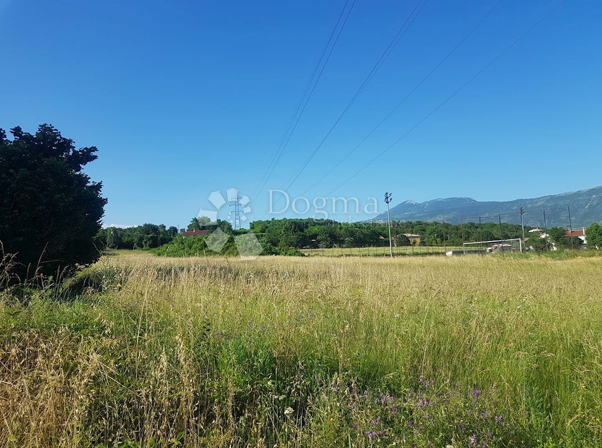 Zazidljivo zemljišče Kršan, 6.486m2