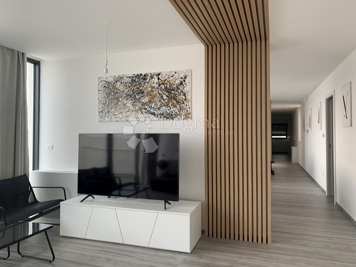 Apartma Zidarići, Malinska-Dubašnica, 212m2