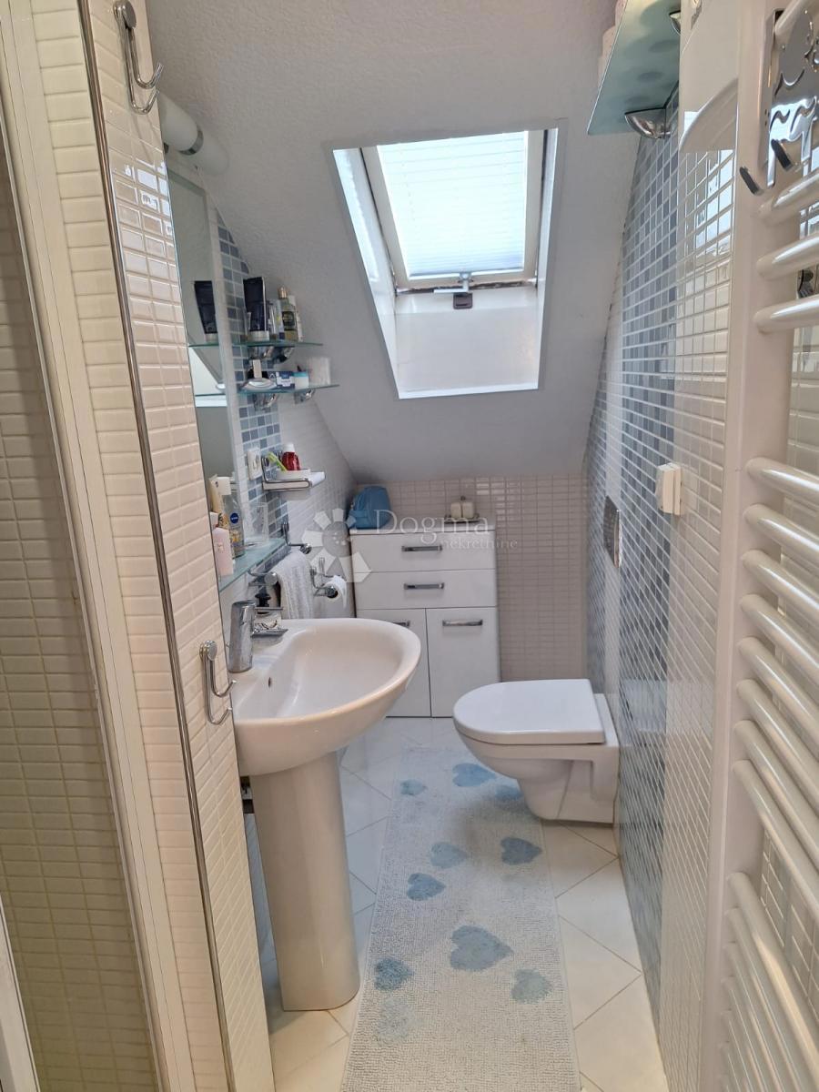Hiša Harmica, Brdovec, 450m2