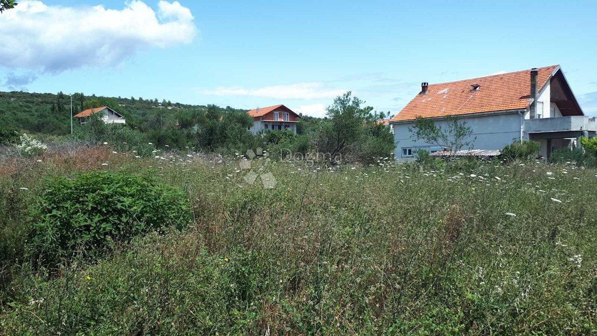 Zemljišče Posedarje, 1.580m2