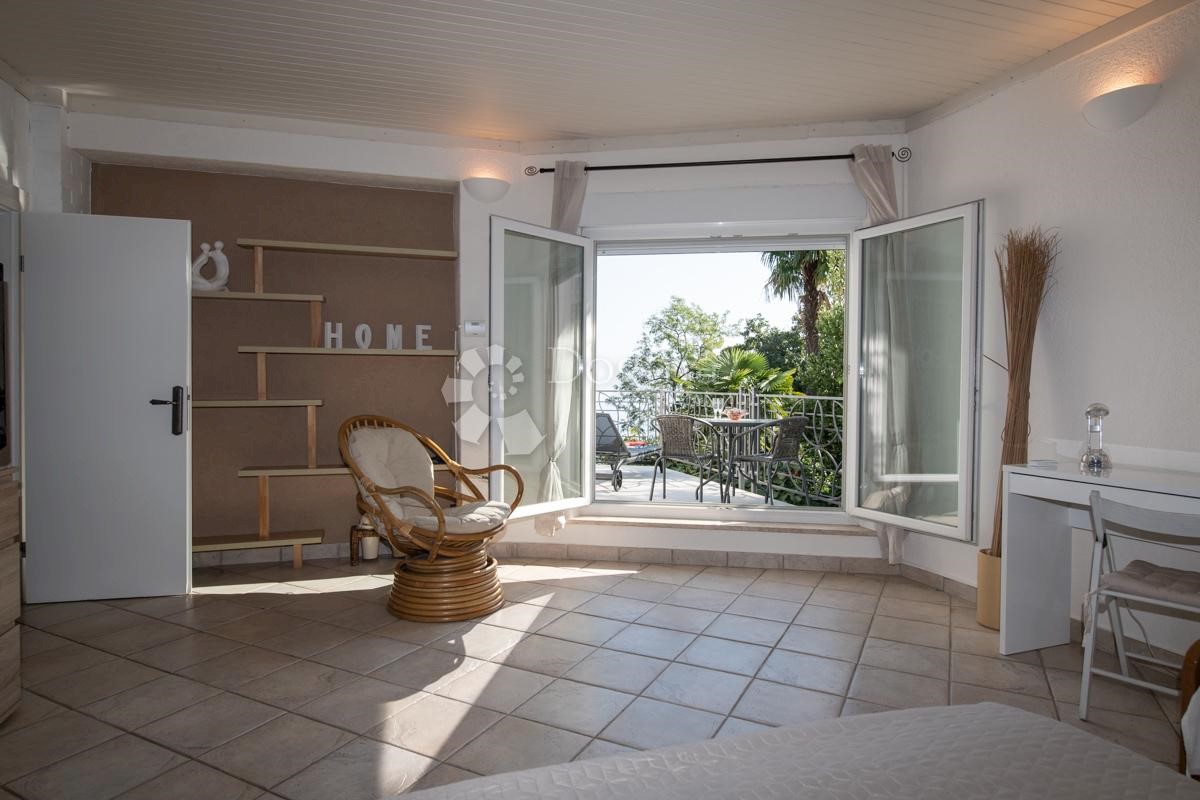 Stanovanje Opatija - Centar, Opatija, 140m2