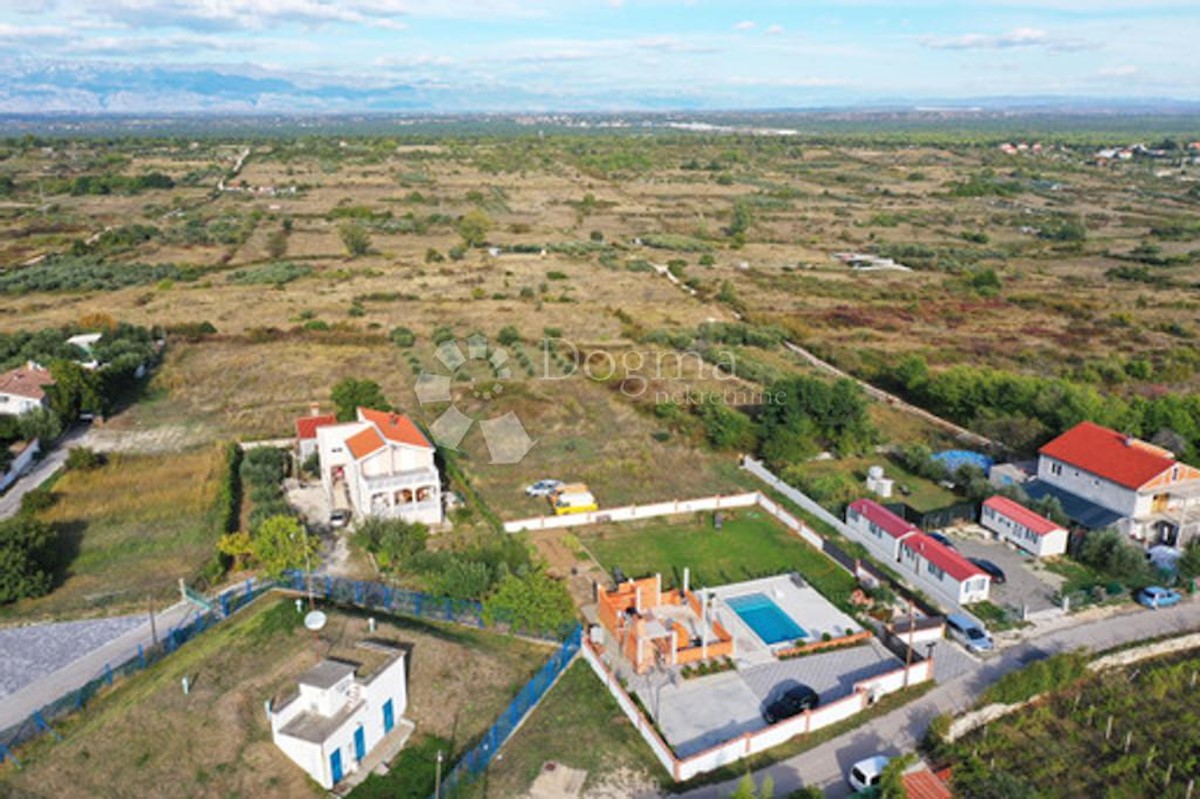 Zemljišče Crno, Zadar, 874m2