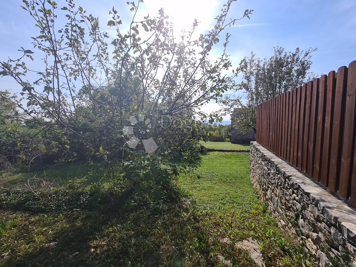 Hiša Oprtalj, 90m2