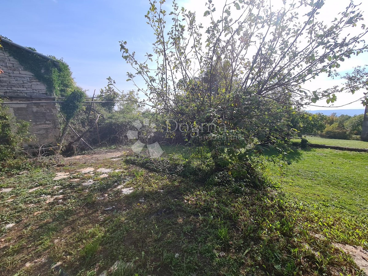 Hiša Oprtalj, 90m2
