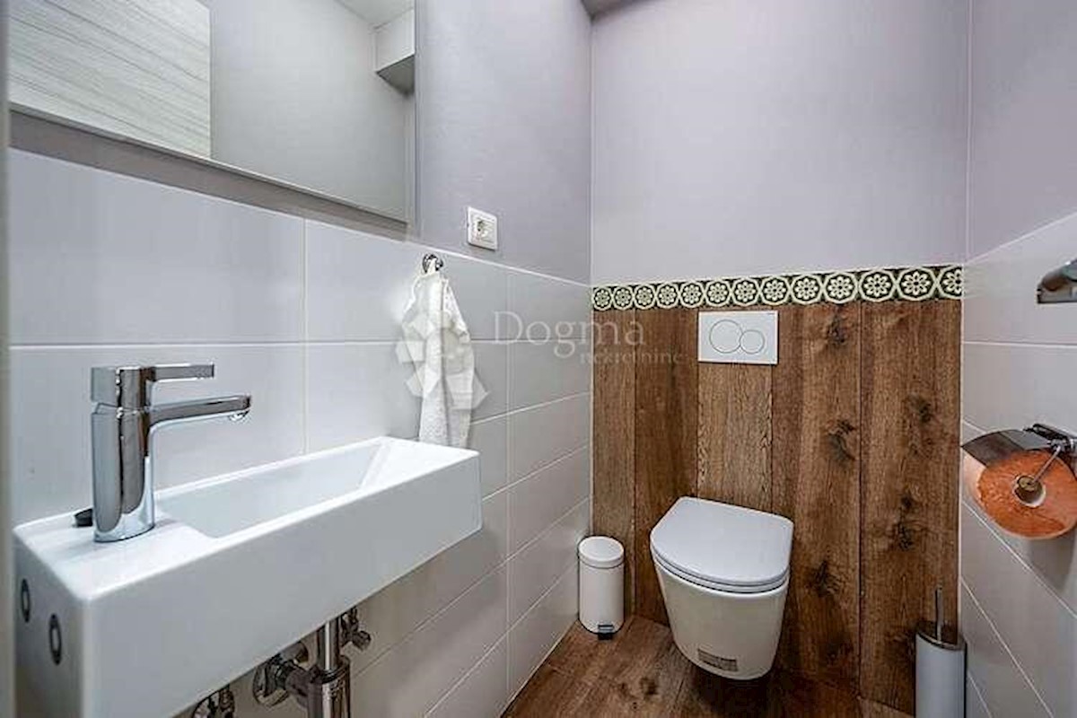Hiša Bertoši, Pazin - Okolica, 350m2
