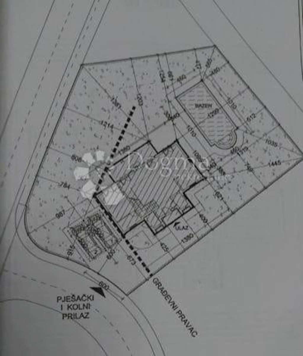 Zemljišče Valtura, Ližnjan, 822m2