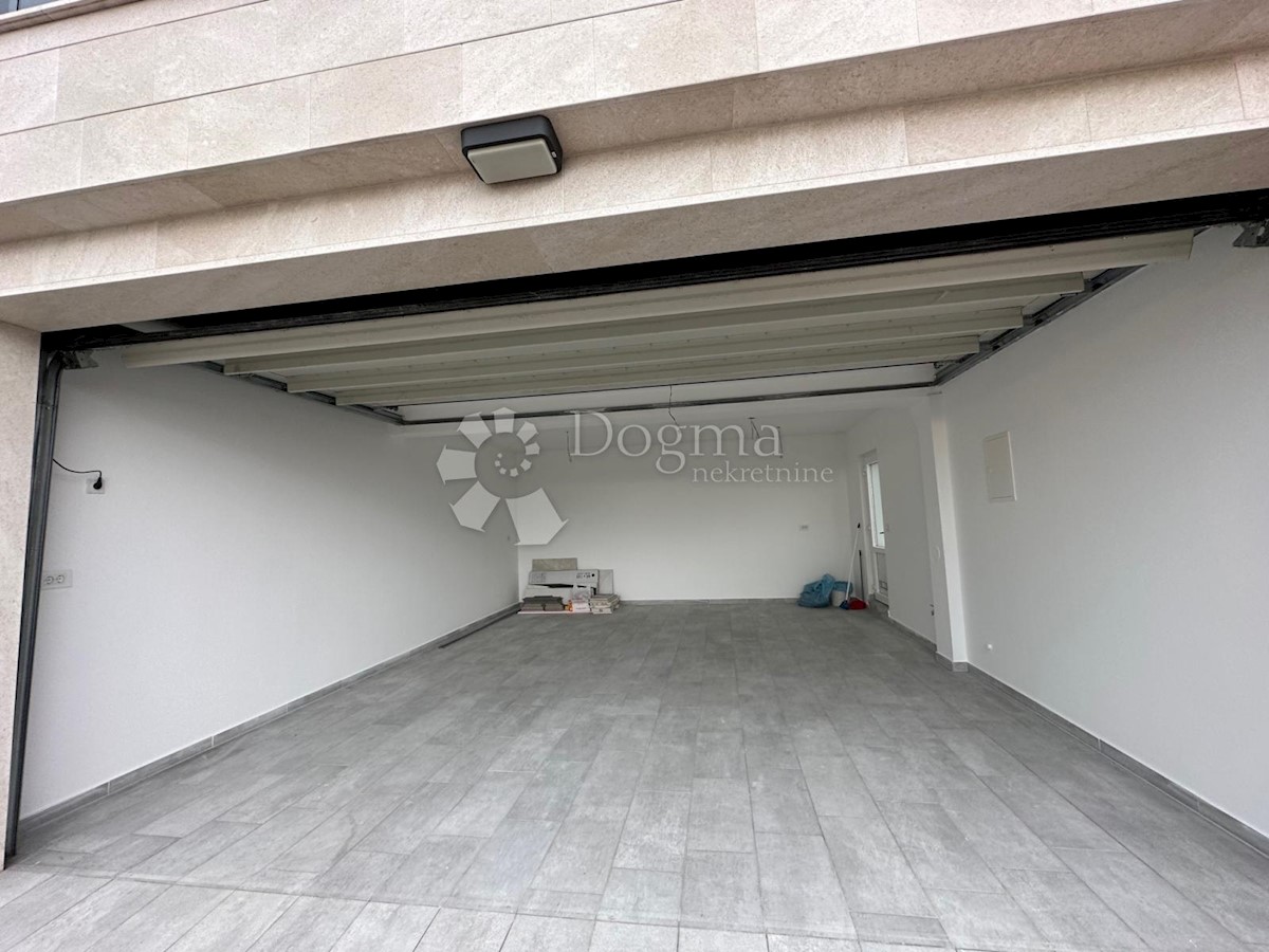 Apartma Crikvenica, 144,18m2
