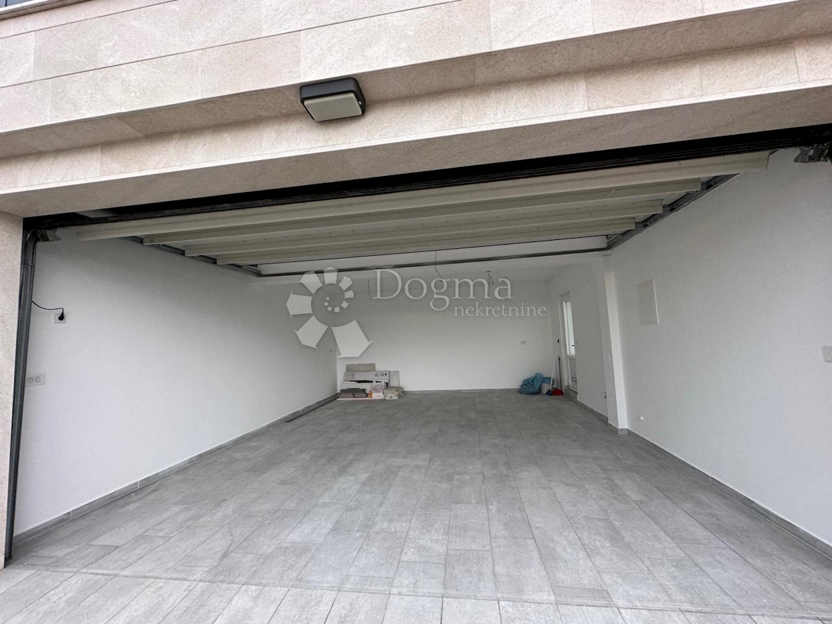 Apartma Crikvenica, 144,18m2