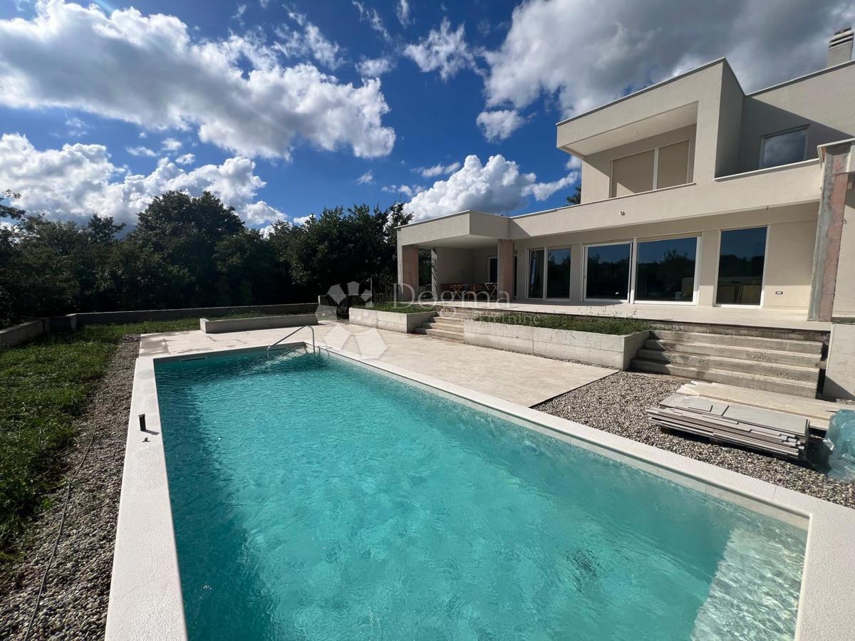 Hiša Presika, Labin, 270,49m2