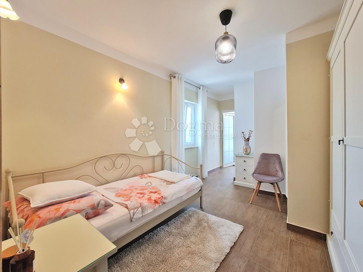 Hiša Malinska, Malinska-Dubašnica, 2.000m2
