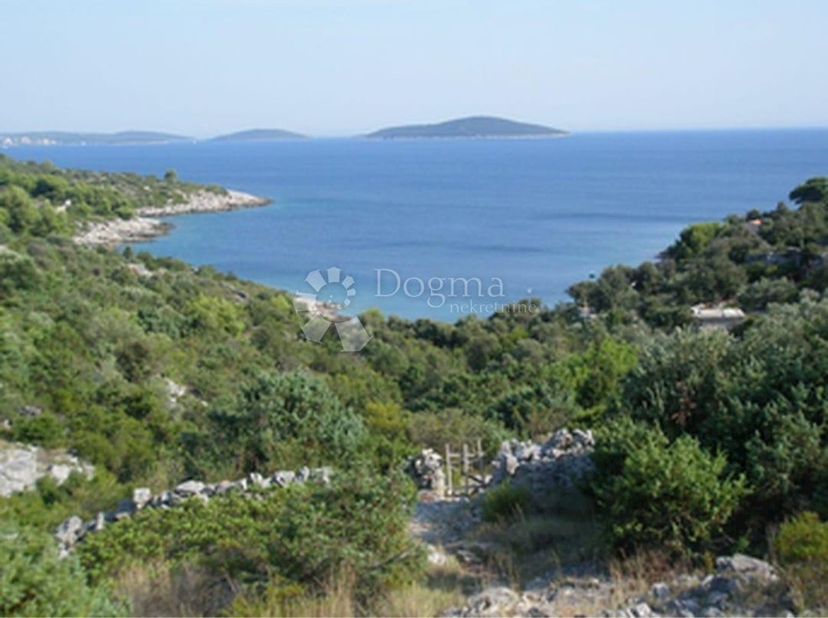 Zemljišče Drvenik Veliki, Trogir - Okolica, 1.057m2