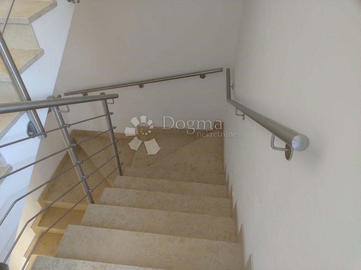 Apartma Čižići, Dobrinj, 74m2