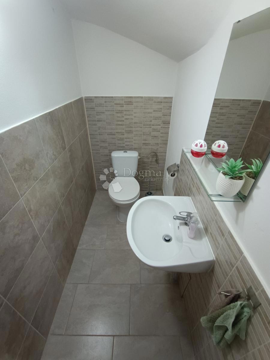 Hiša Štokovci, Svetvinčenat, 200m2
