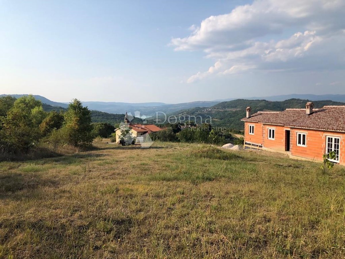 Zemljišče Grdoselo, Pazin - Okolica, 1.576m2