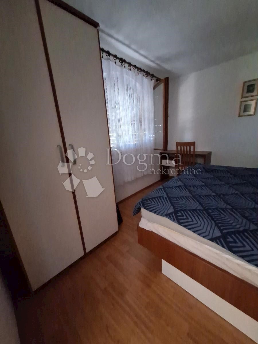 Hiša Klenovica, Novi Vinodolski, da, 220m2